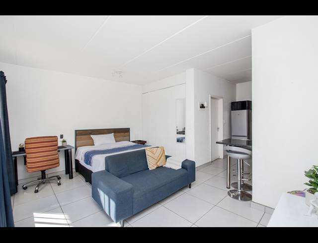 1 BEDROOM STUDIO APARTMENT TO LET IN NORTH RIDING AH